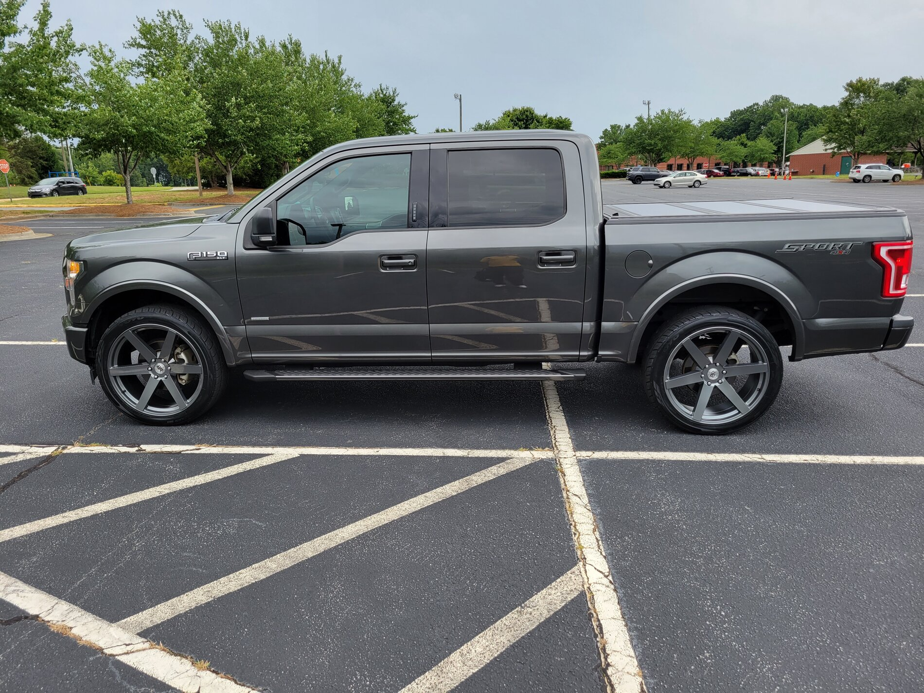 photo 1 Ford F-150 custom wheels 24x, ET , tire size X R24. x ET