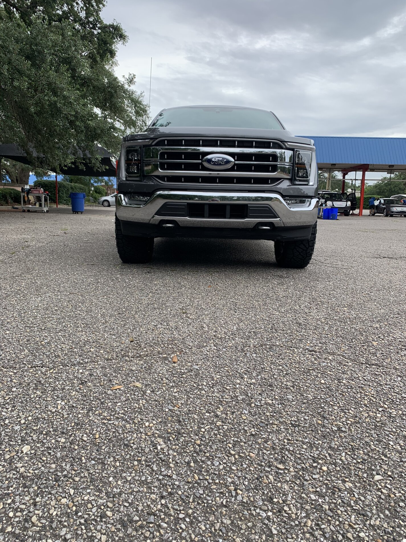 photo 2 Ford F-150 custom wheels   20x, ET , tire size 295/60 R20. x ET