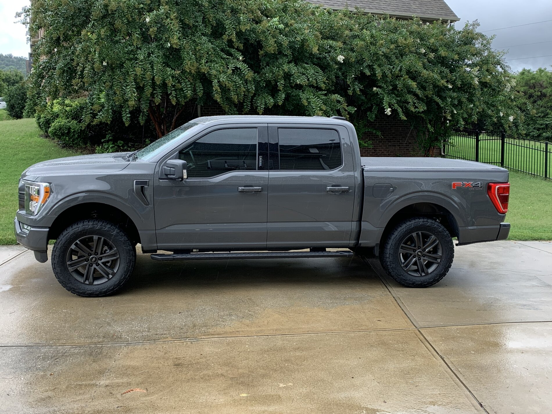 photo 1 Ford F-150 custom wheels Powder Coat Dark Grey Takeoffs 18x, ET , tire size 295/60 R18. x ET