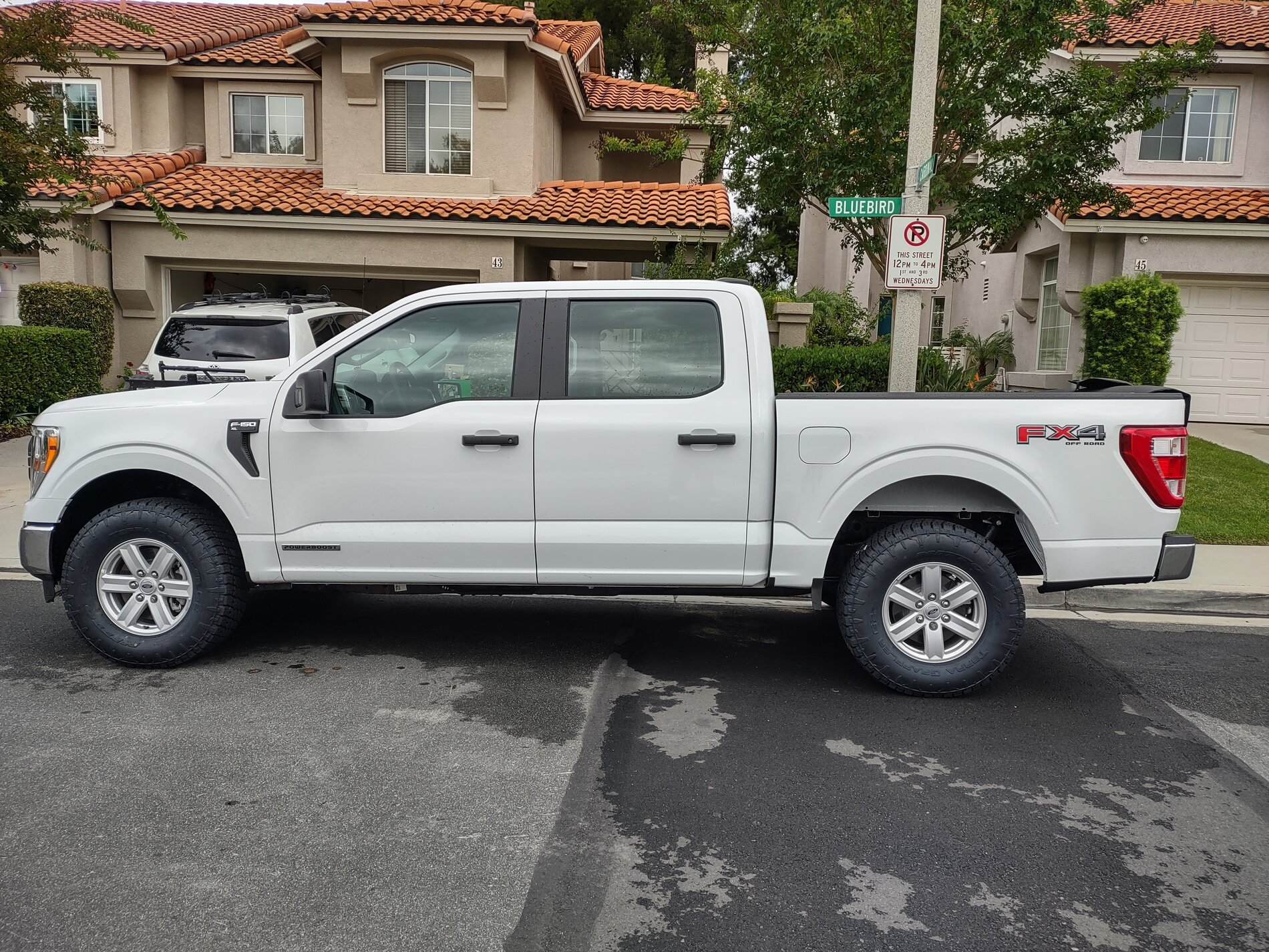 photo 1 Ford F-150 custom wheels   17x, ET , tire size 285/70 R17. x ET
