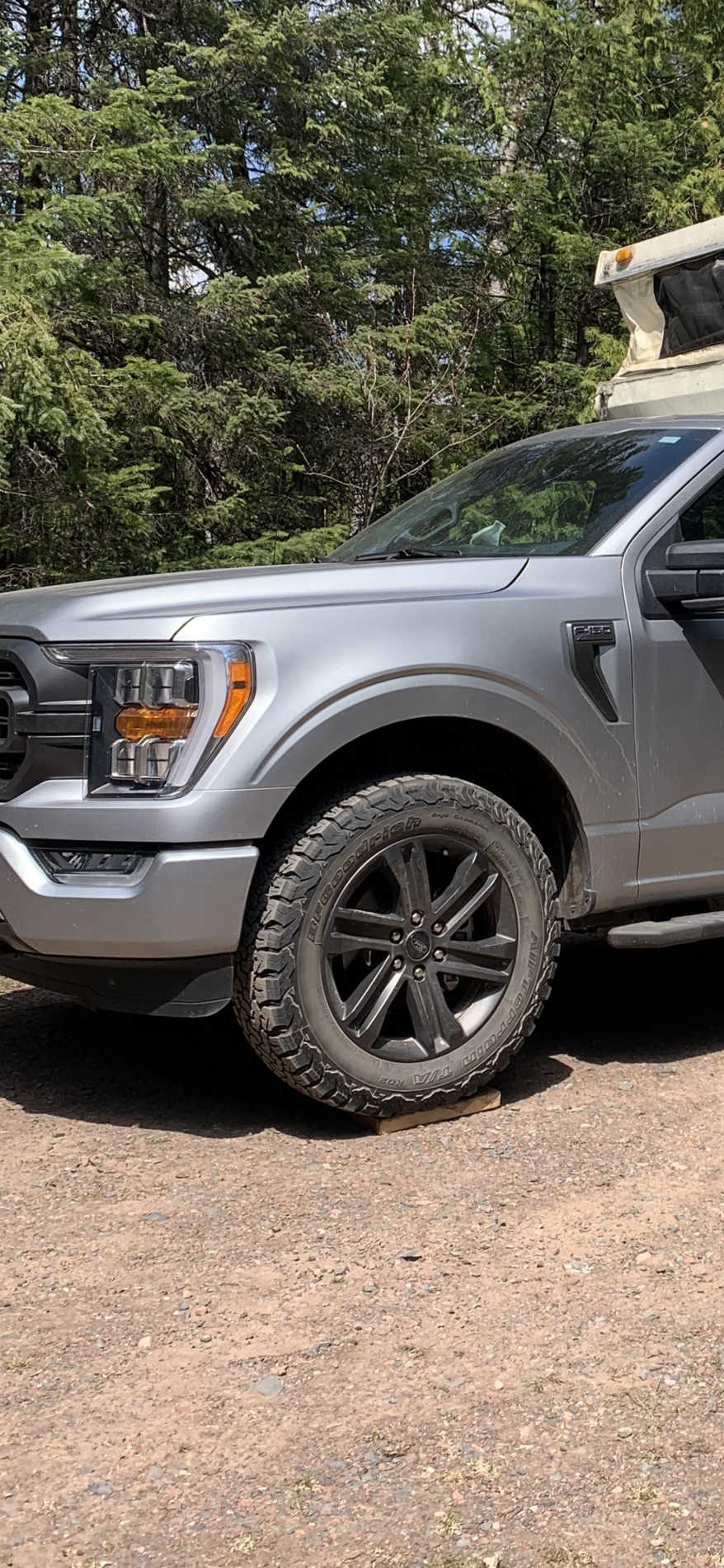 photo 1 Ford F-150 custom wheels   20x, ET , tire size 275/60 R20. x ET