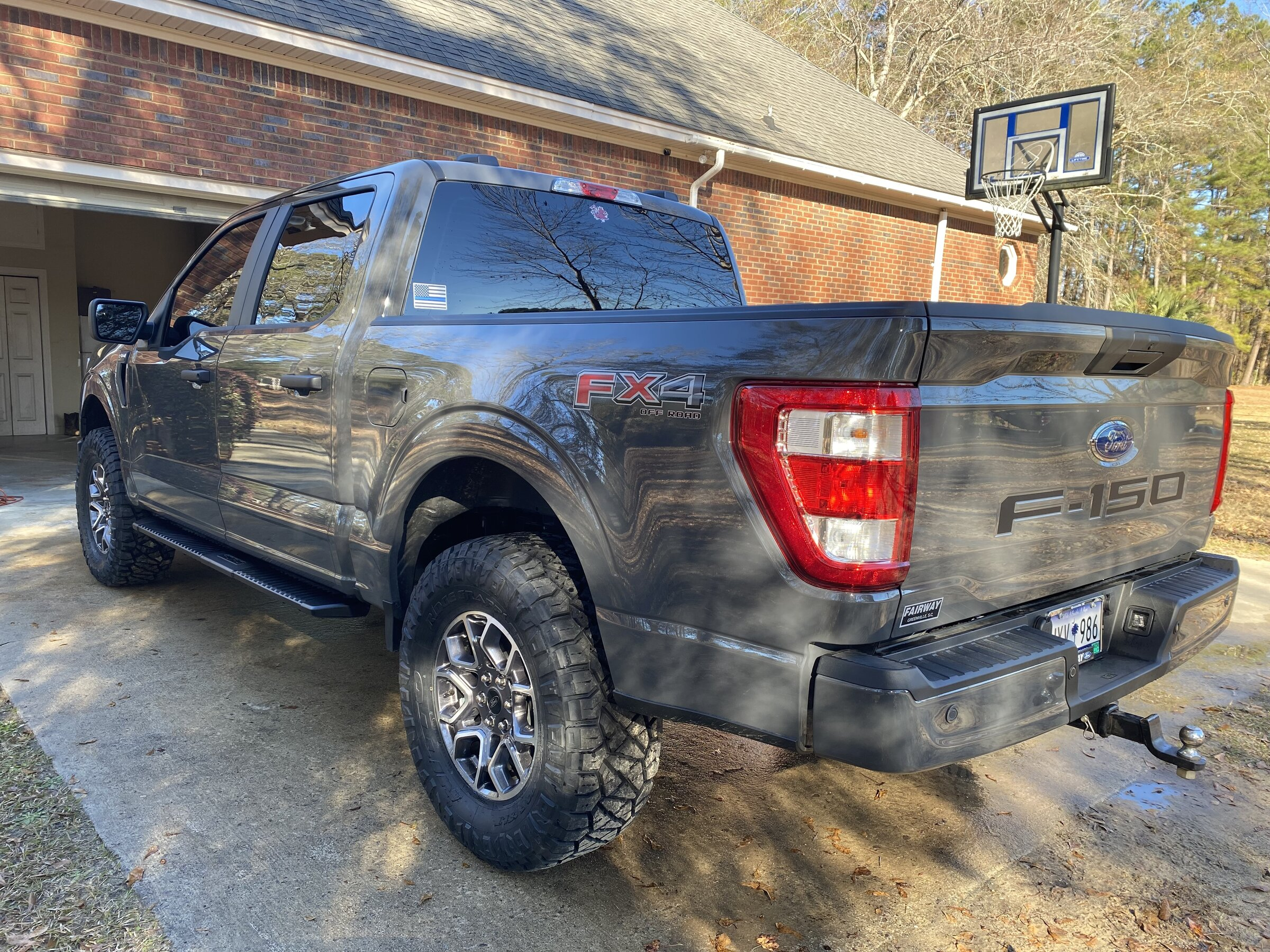 photo 6 Ford F-150 custom wheels   18x, ET , tire size 35X12.5 R18. x ET