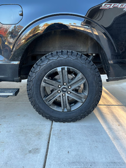 photo 3 Ford F-150 custom wheels Powder Coat Dark Grey Takeoffs 20x, ET , tire size 285/65 R20. x ET