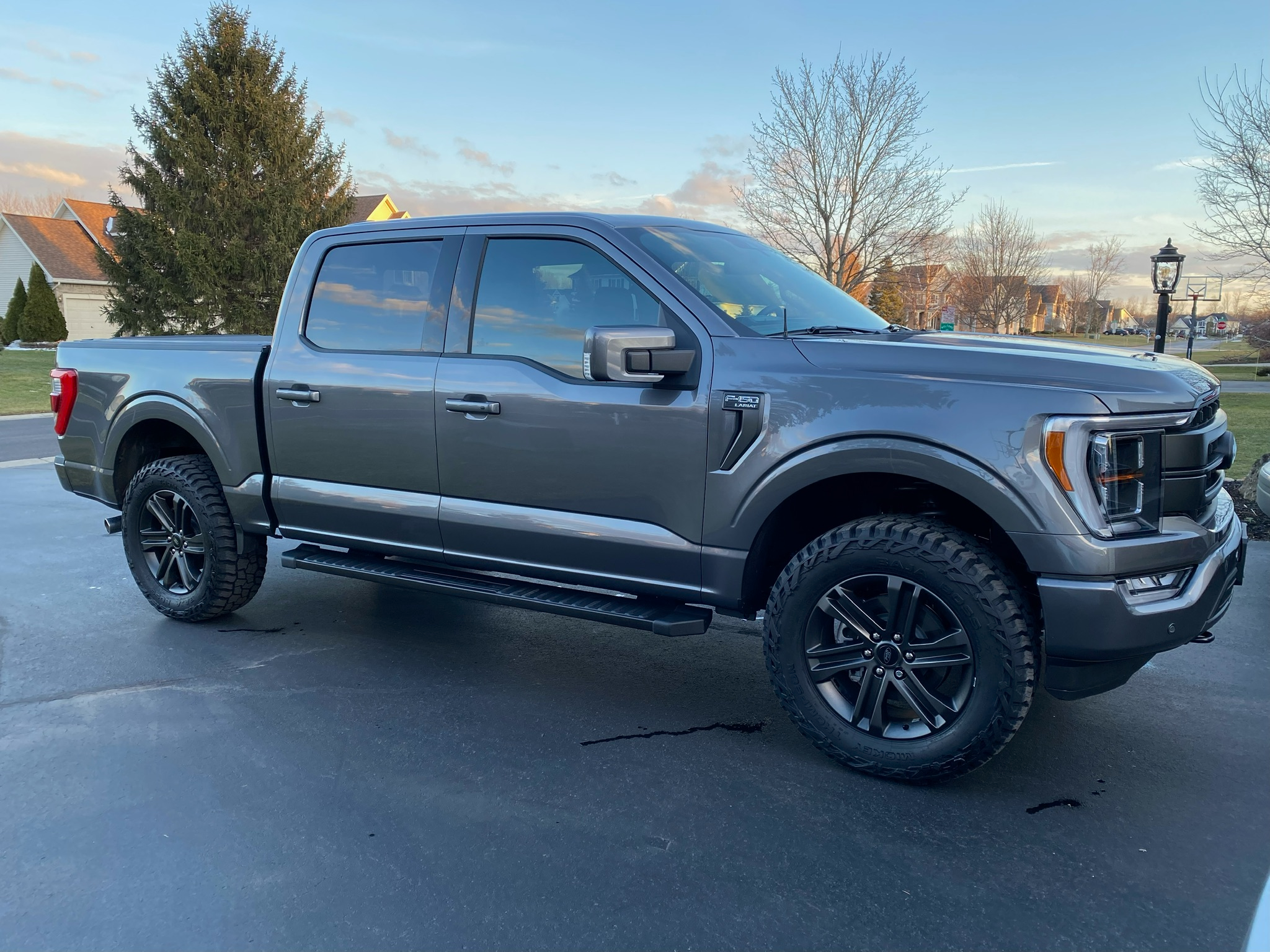 photo 1 Ford F-150 custom wheels Powder Coat Dark Grey Takeoffs 20x, ET , tire size 295/60 R20. x ET