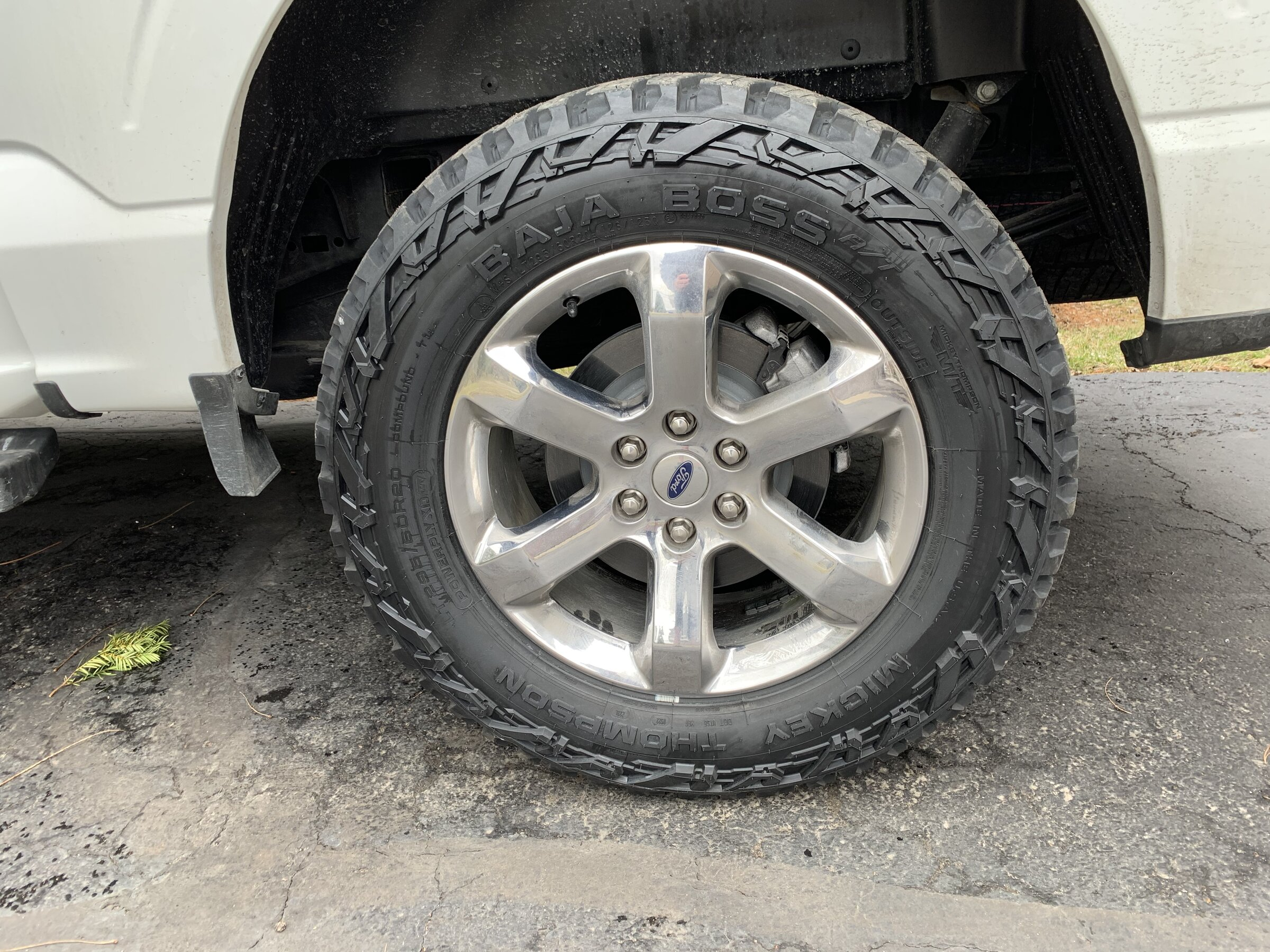 photo 4 Ford F-150 custom wheels 20x, ET , tire size 295/60 R20. x ET