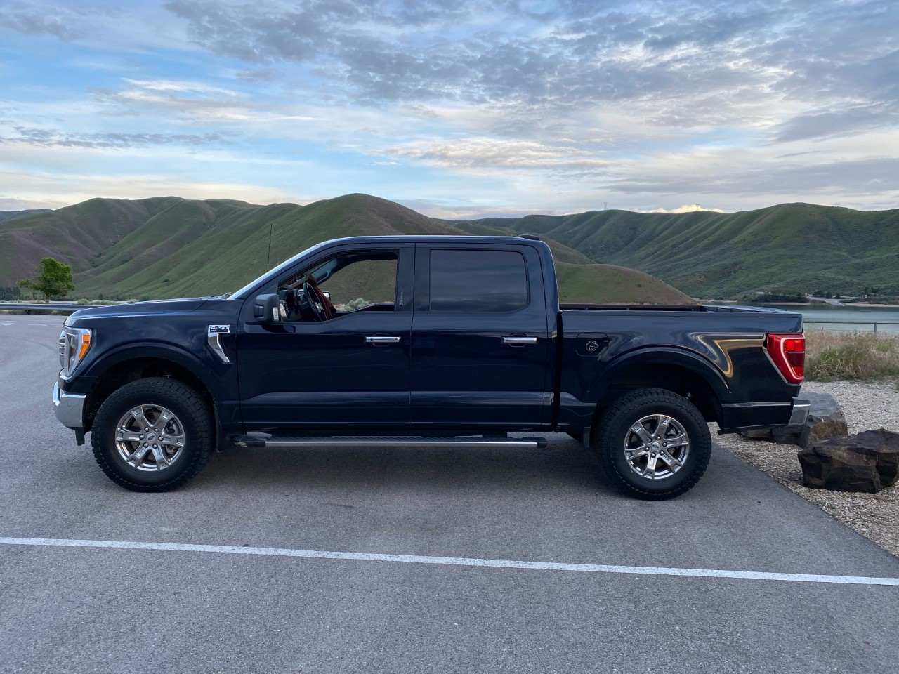 photo 1 Ford F-150 custom wheels   18x, ET , tire size 275/70 R18. x ET