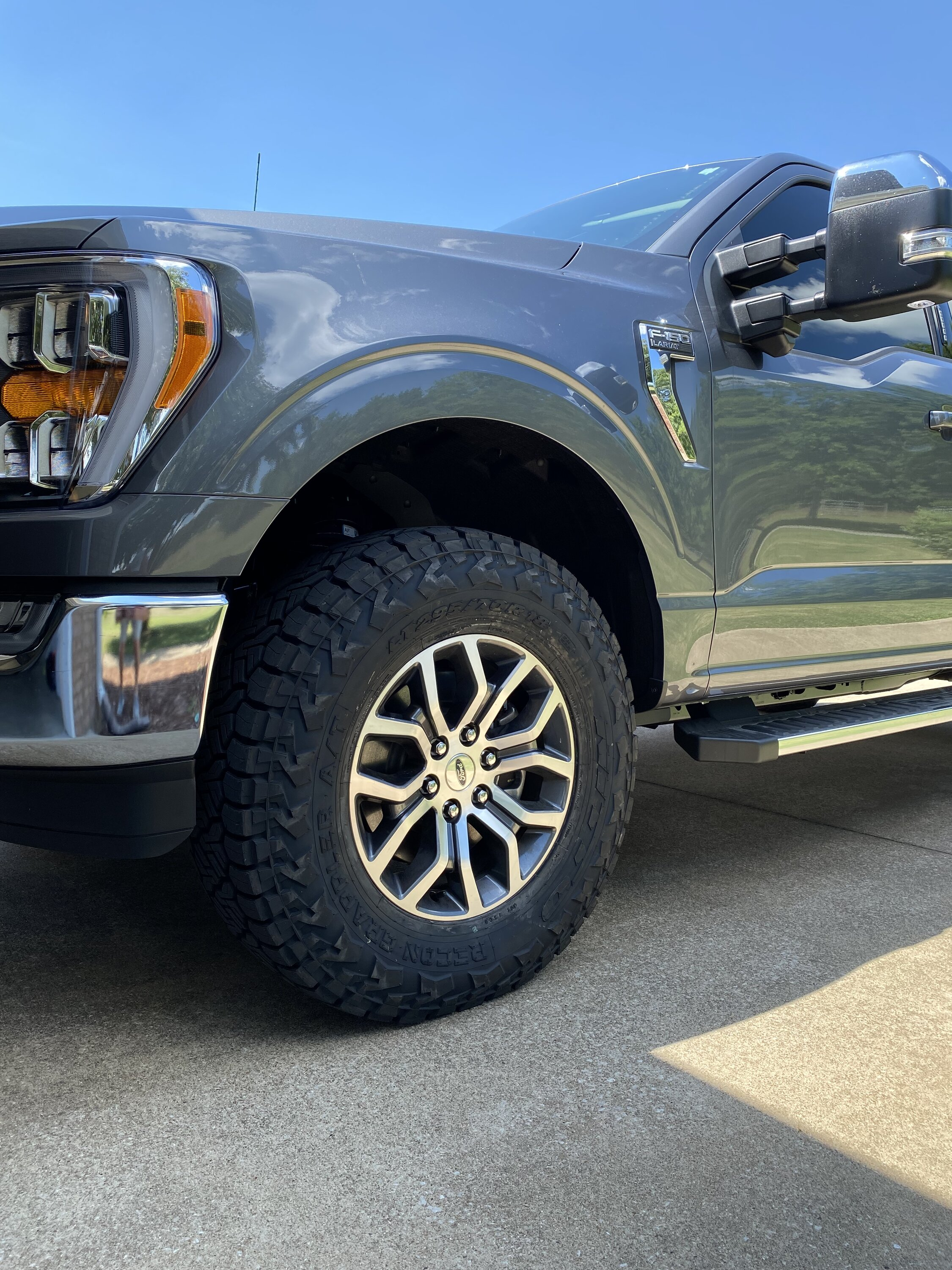 photo 1 Ford F-150 custom wheels   18x, ET , tire size 295/70 R18. x ET