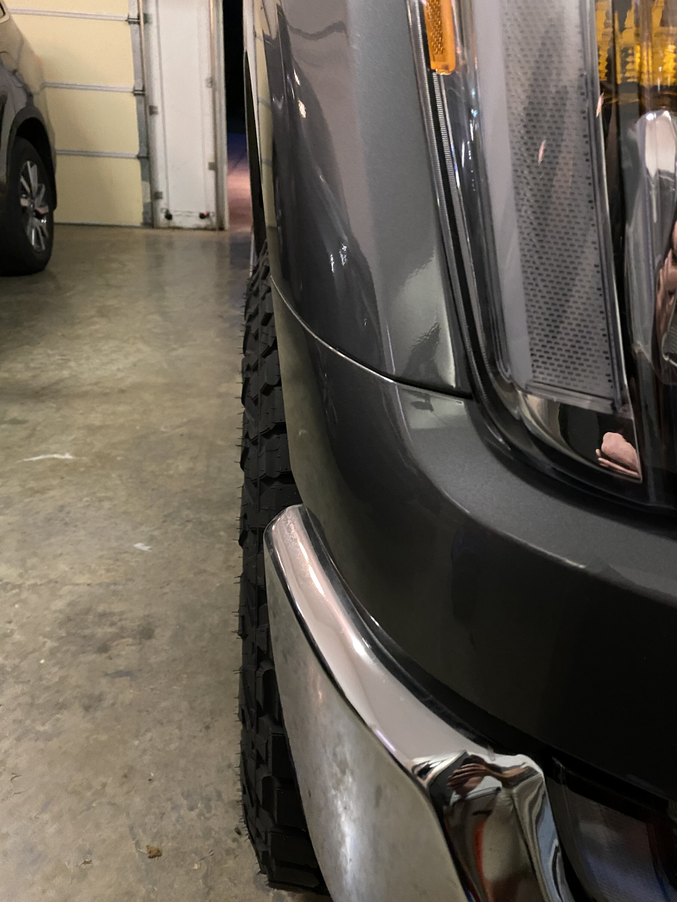 photo 3 Ford F-150 custom wheels   18x, ET , tire size 295/70 R18. x ET