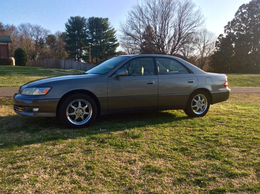photo 1 Lexus ES 300 custom wheels   16x, ET , tire size 205/60 R16. x ET 