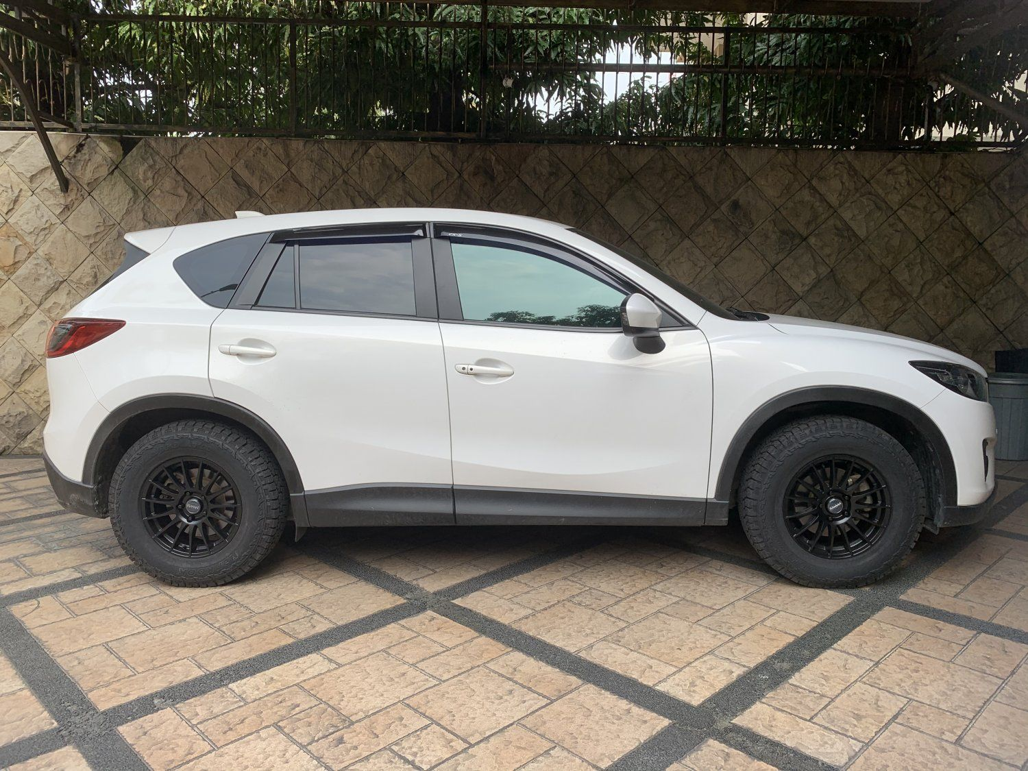 photo 1 Mazda CX-5 custom wheels  ViP Status Turismo 16x7.0, ET +38, tire size 235/70 R16. x ET