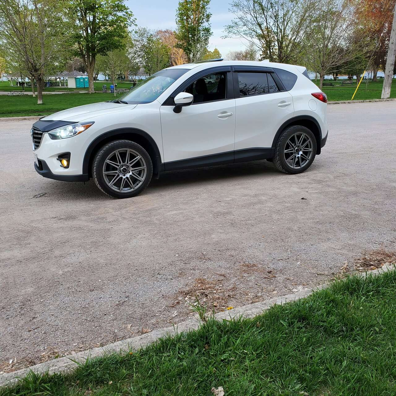 photo 3 Mazda CX-5 custom wheels 20x8.0, ET +35, tire size 255/45 R20. x ET
