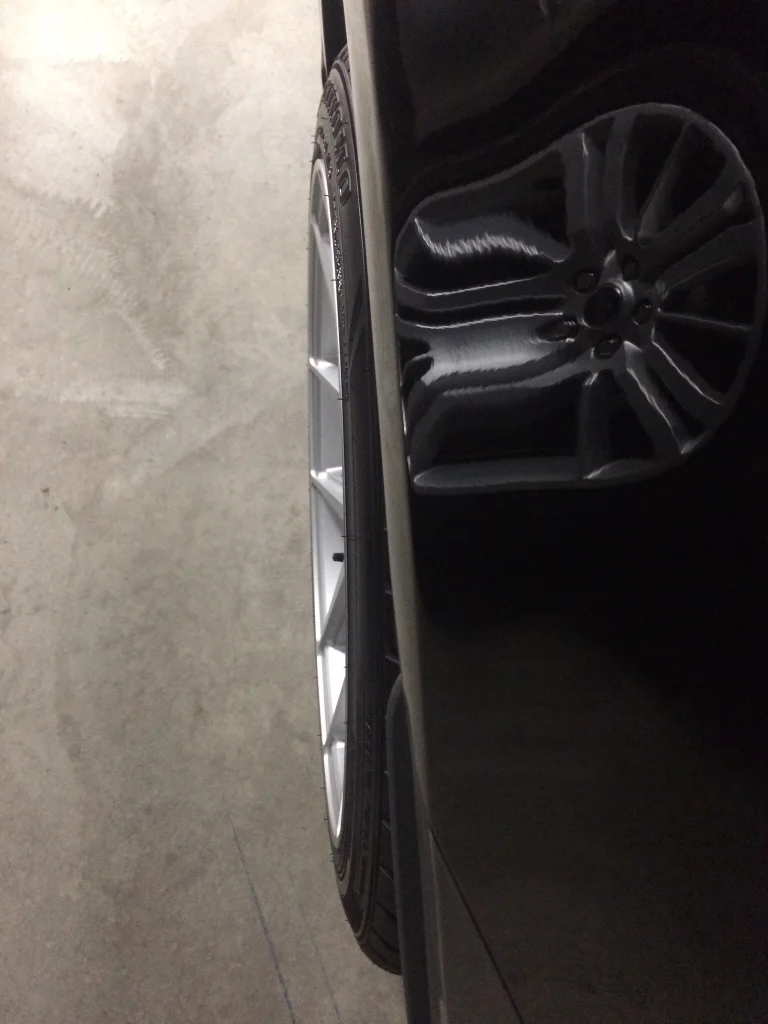 photo 3 Audi SQ5 custom wheels 20x10.0, ET +25, tire size 275/40 R20. x ET