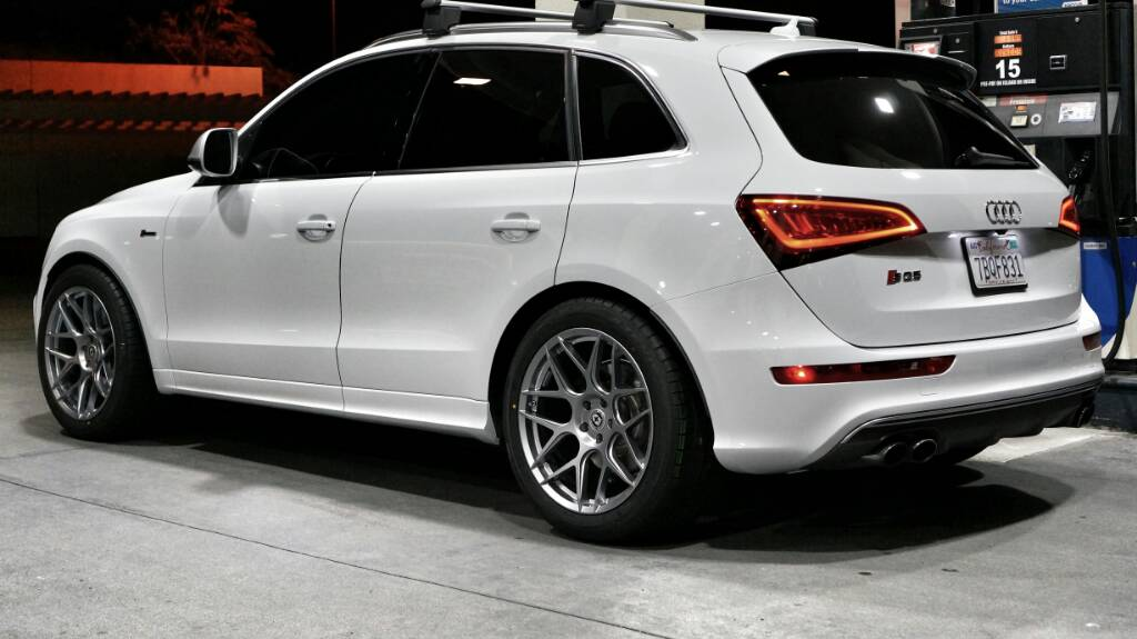 photo 2 Audi SQ5 custom wheels   20x10.5, ET +35, tire size 295/40 R20. x ET 