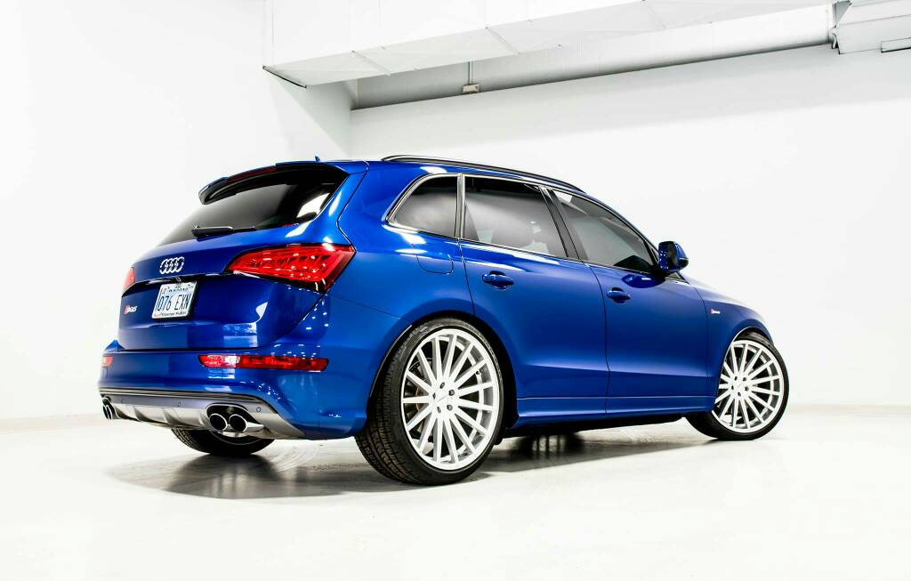 photo 3 Audi SQ5 custom wheels   22x10.5, ET +30, tire size X R22. x ET 