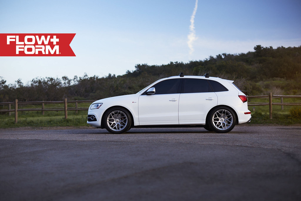 photo 3 Audi SQ5 custom wheels Silver 20x10.5, ET +35, tire size 295/40 R20. x ET