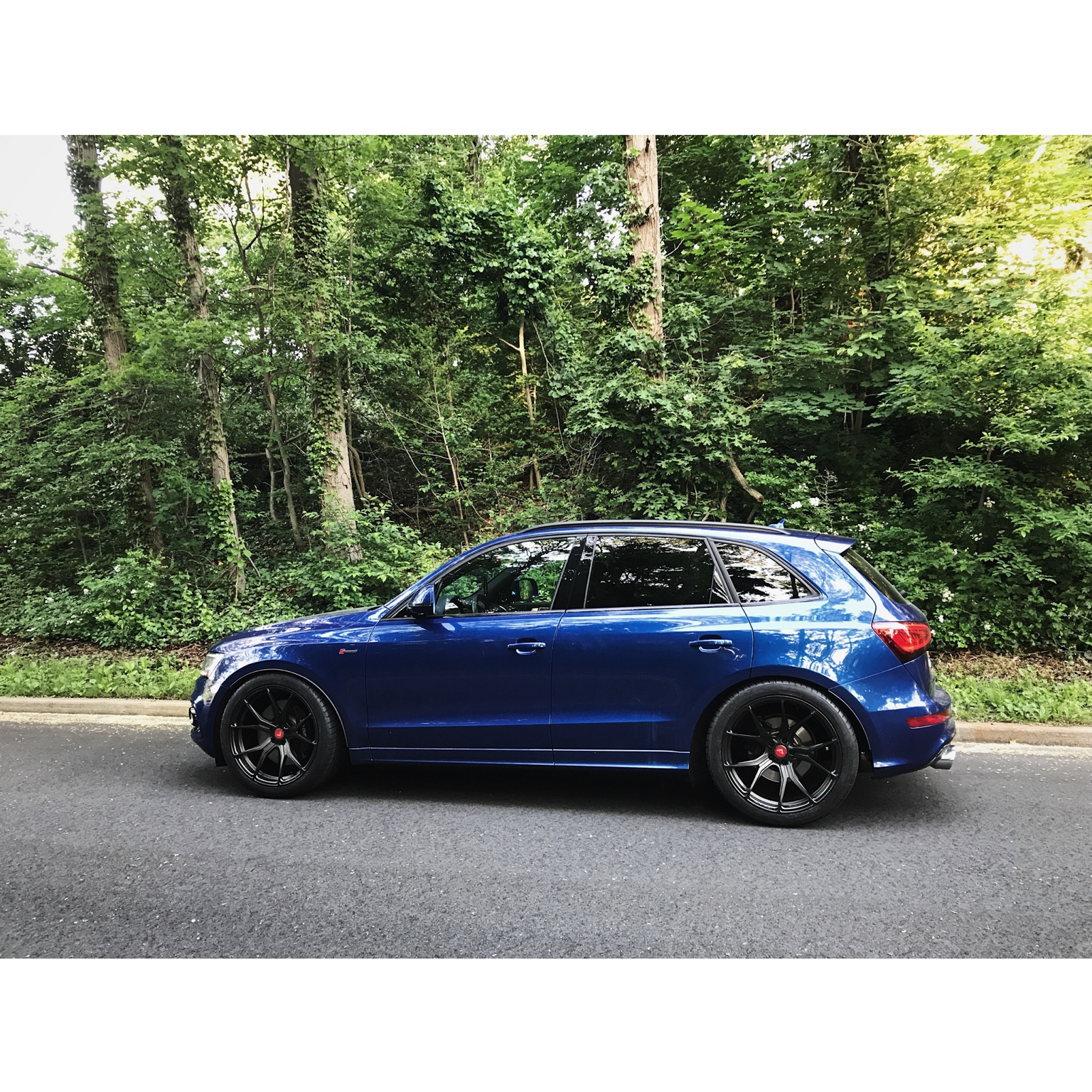 photo 3 Audi SQ5 custom wheels 21x10.5, ET +25, tire size 295/35 R21. 21x10.5 ET+15