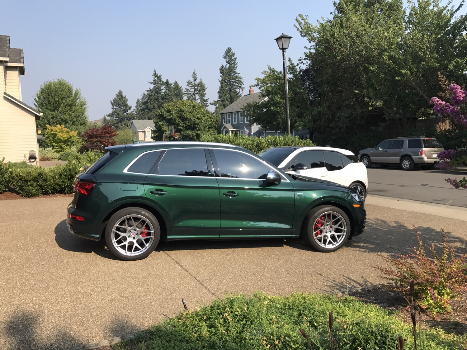 photo 2 Audi SQ5 custom wheels 20x10.5, ET +35, tire size 295/35 R20. x ET