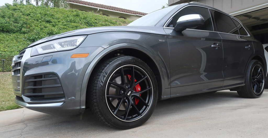 photo 2 Audi SQ5 custom wheels   20x9.0, ET +25, tire size 255/45 R20. x ET