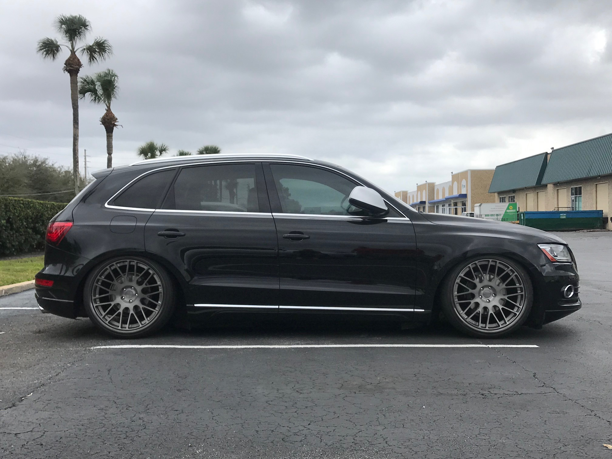 photo 1 Audi SQ5 custom wheels   22x10.5, ET +25, tire size X R22. x ET 