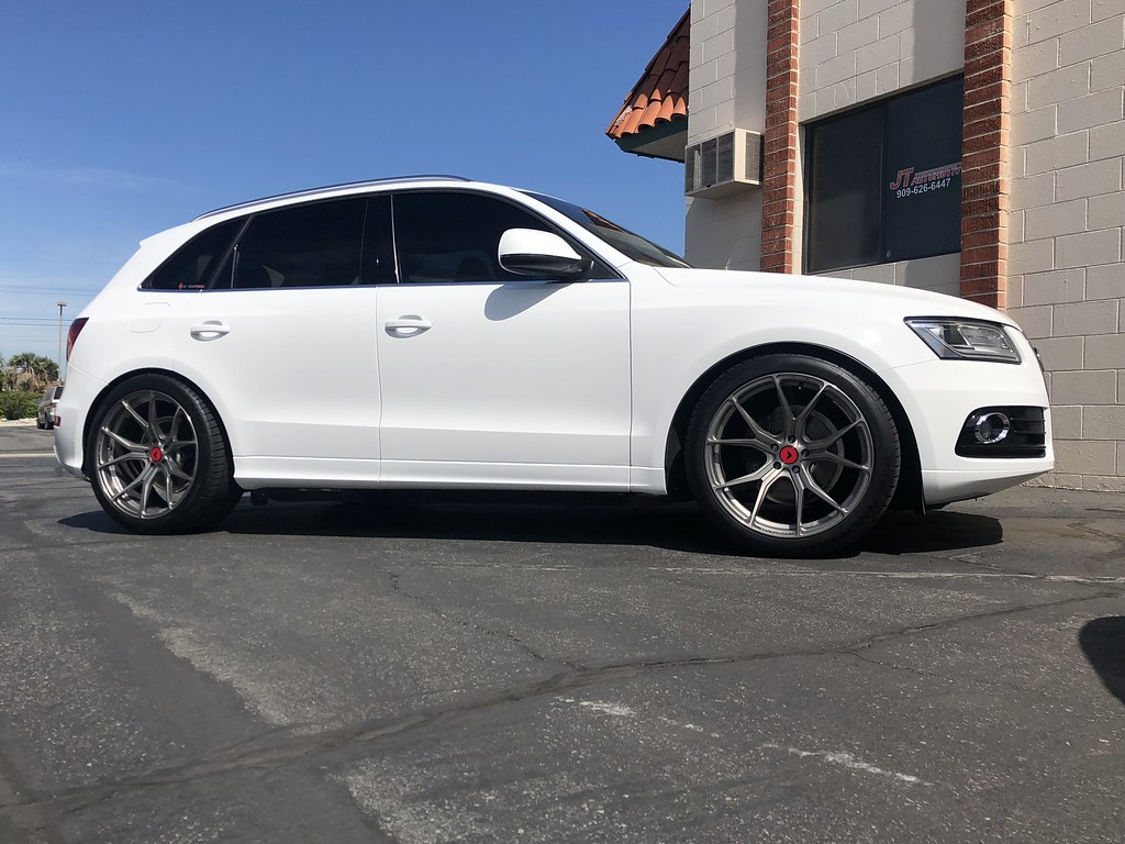 photo 2 Audi SQ5 custom wheels   21x10.5, ET +34, tire size 295/35 R21. x ET 