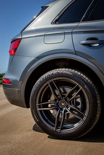 photo 5 Audi SQ5 custom wheels   20x10.0, ET +30, tire size 275/40 R20. x ET