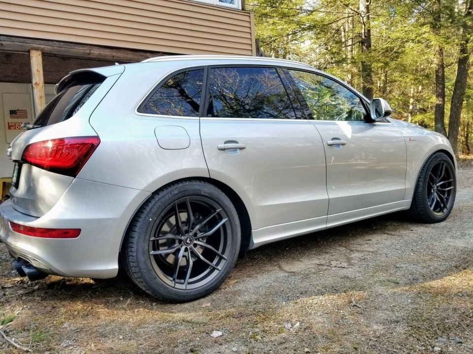 photo 1 Audi SQ5 custom wheels   20x10.0, ET +30, tire size 285/40 R20. x ET