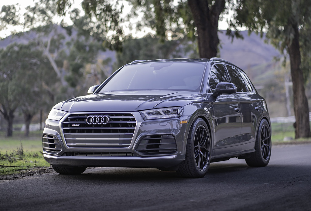 photo 1 Audi SQ5 custom wheels   20x9.0, ET +25, tire size 265/45 R20. x ET 