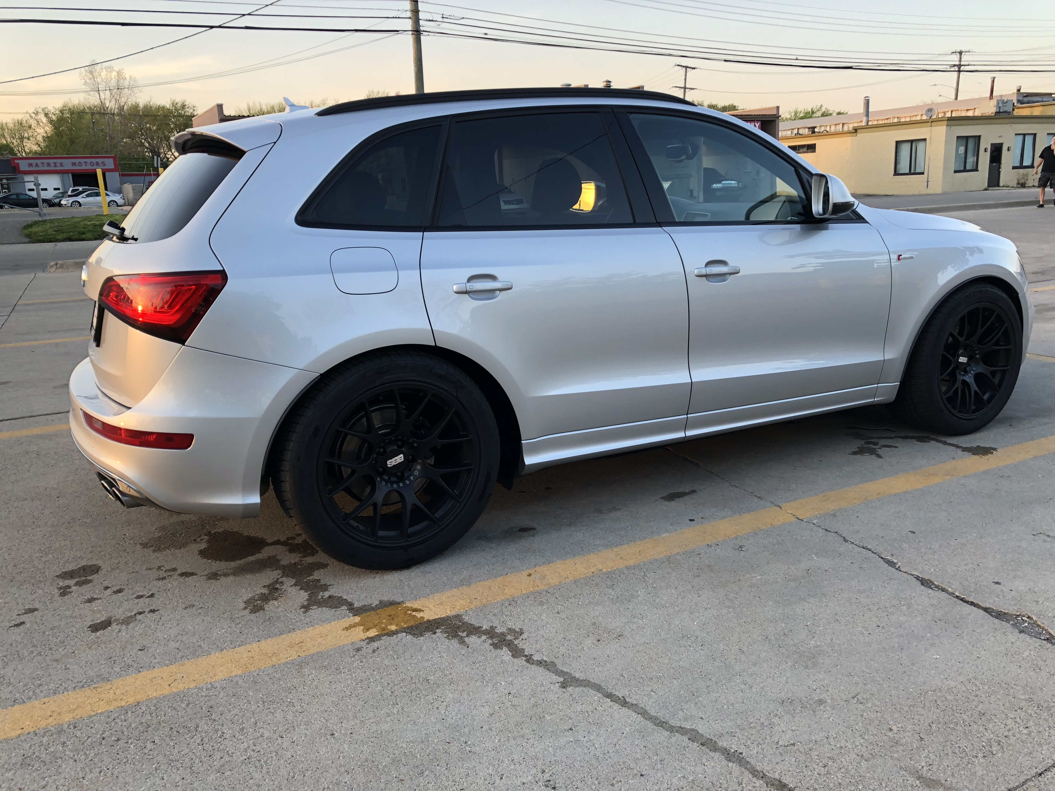 photo 4 Audi SQ5 custom wheels   20x10.5, ET +25, tire size 295/40 R20. x ET 