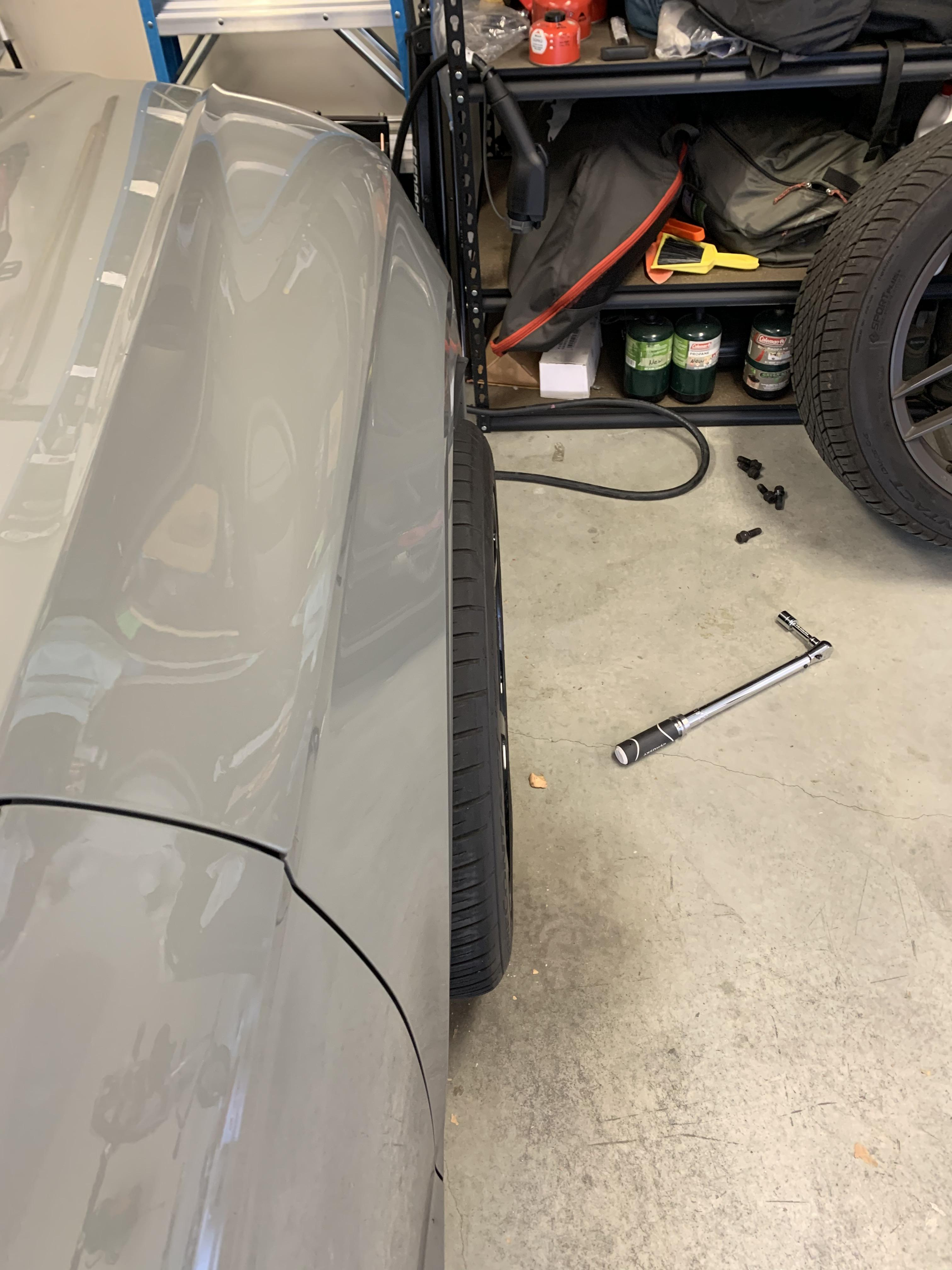 photo 2 Audi SQ5 custom wheels   x, ET , tire size 295/ R. x ET