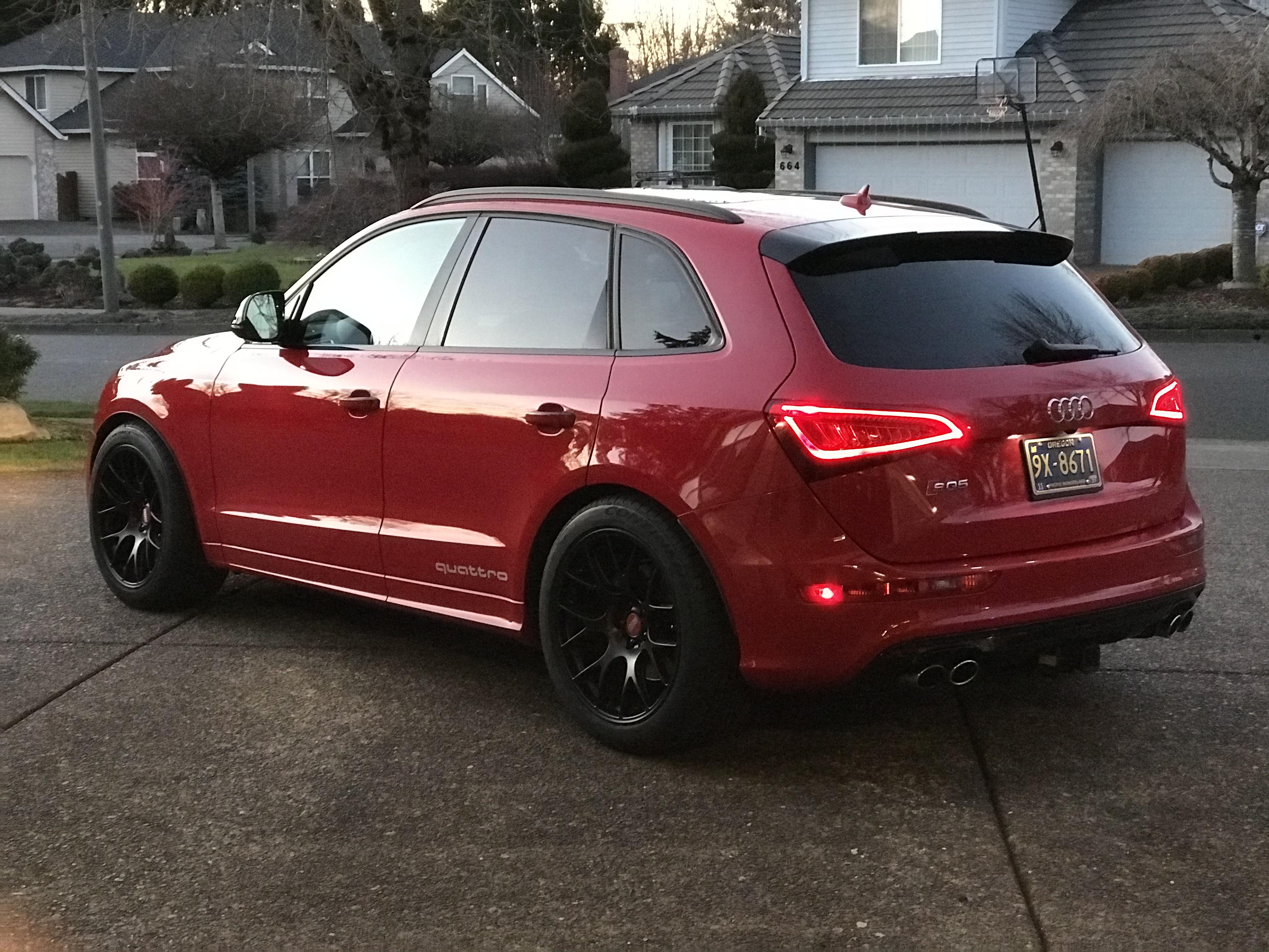 photo 1 Audi SQ5 custom wheels 20x10.0, ET +18, tire size 275/40 R20. x ET