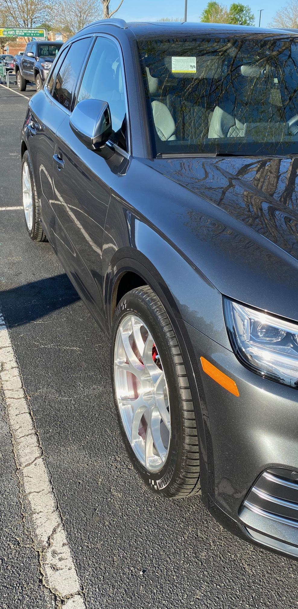 photo 2 Audi SQ5 custom wheels  RS41 20x9.0, ET +30, tire size 265/45 R20. x ET