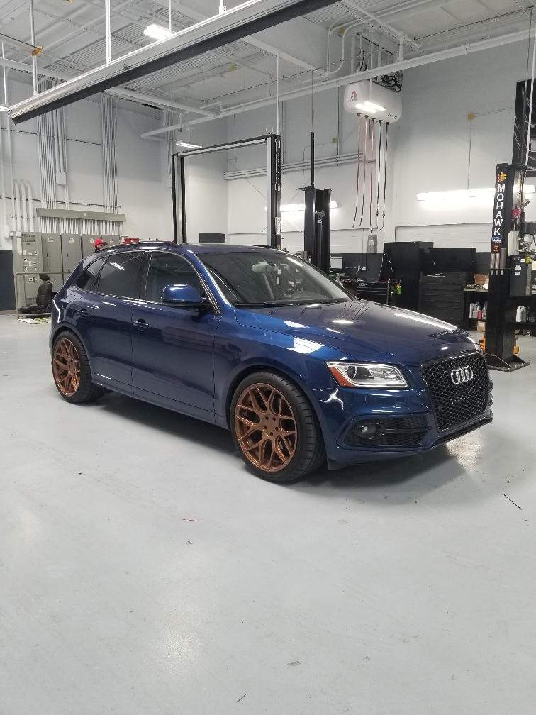 photo 1 Audi Q5 custom wheels   21x10.5, ET +30, tire size 295/35 R21. x ET