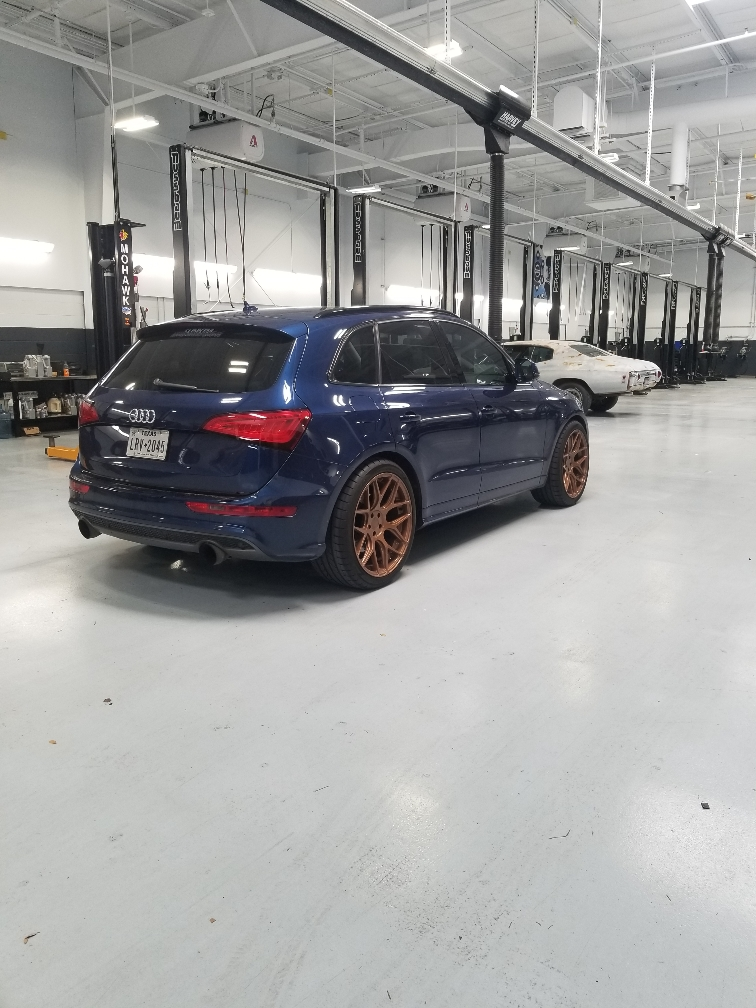 photo 5 Audi Q5 custom wheels   21x10.5, ET +30, tire size 295/35 R21. x ET