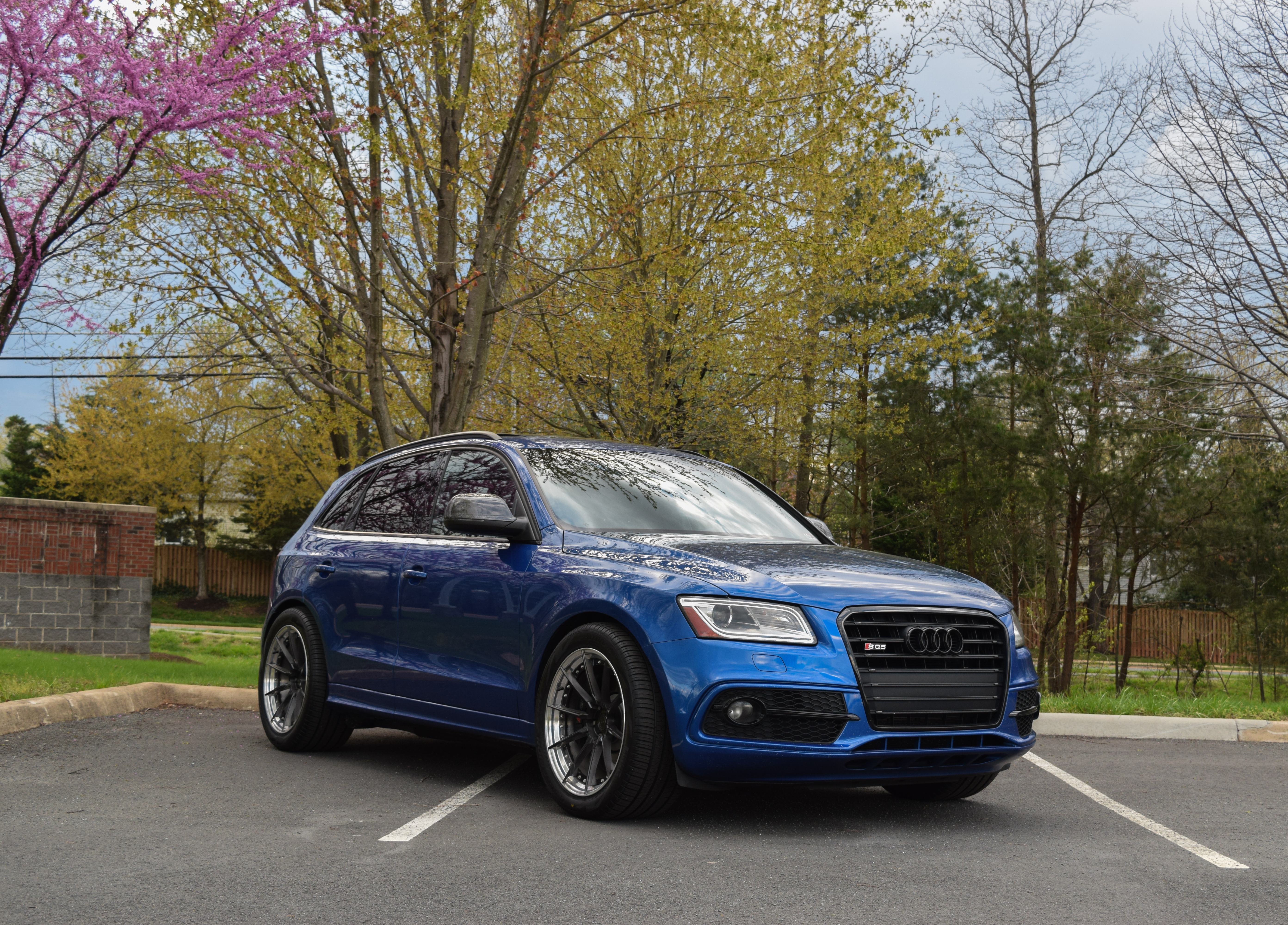 photo 1 Audi SQ5 custom wheels Signature  SV303S 20x10.0, ET +20, tire size 295/40 R20. x ET 