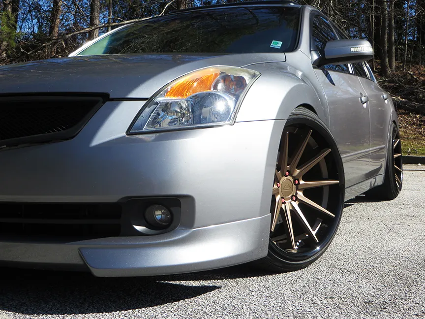 photo 3 Nissan Altima custom wheels 20x10.5, ET , tire size 245/35 R20. x ET