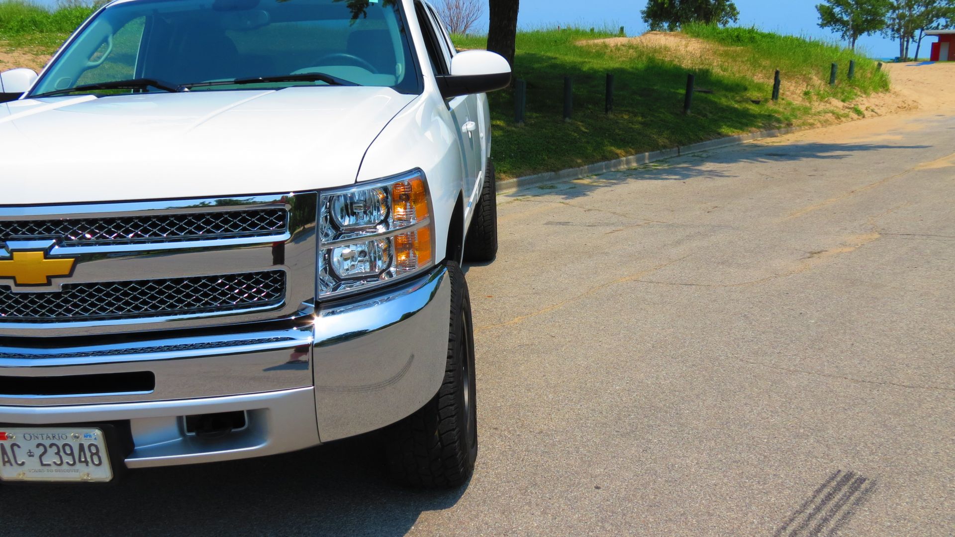 photo 1 Chevrolet Silverado 1500 custom wheels   17x9.0, ET -12, tire size 285/70 R17. x ET 