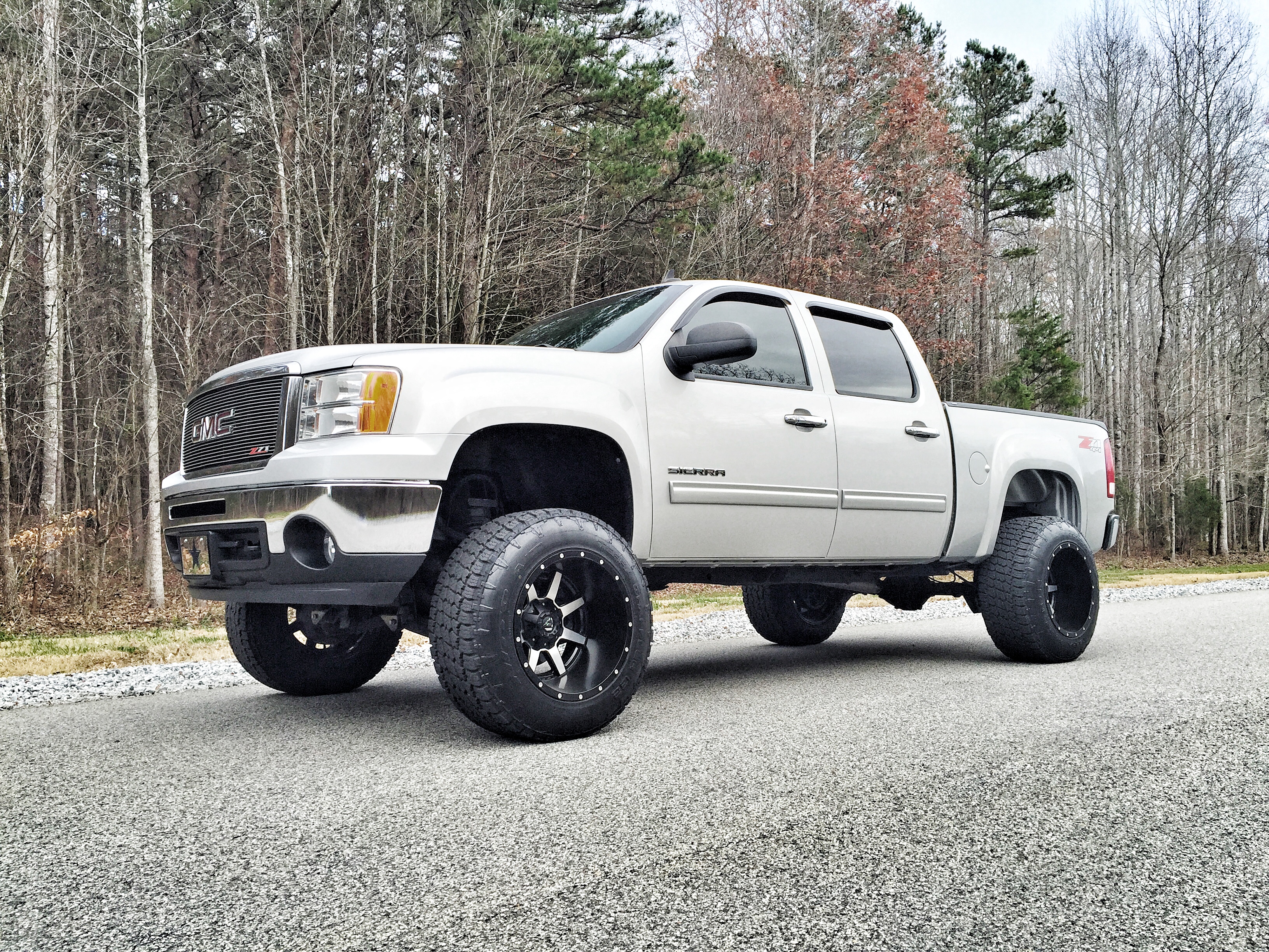 photo 1 GMC Sierra 1500 custom wheels   20x14.0, ET -76, tire size 35X12.5 R20. x ET 