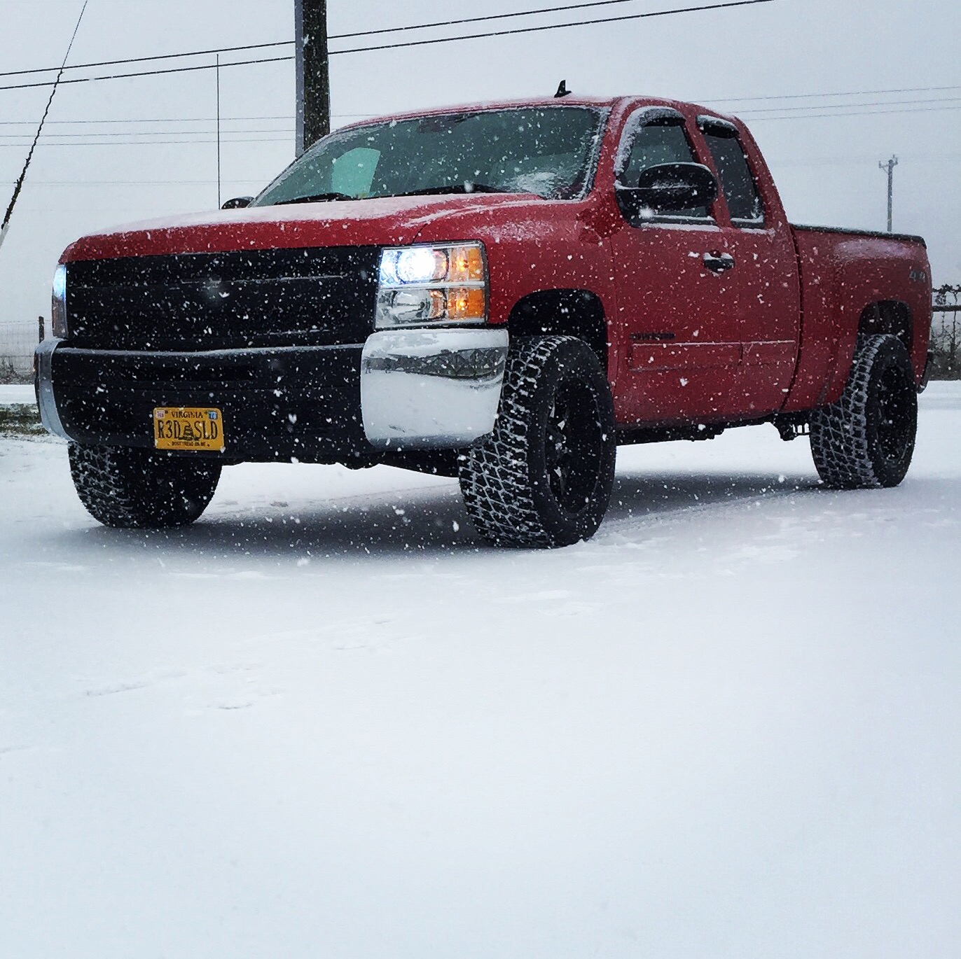 photo 1 Chevrolet Silverado 1500 custom wheels 20x10.0, ET -24, tire size 305/50 R20. x ET