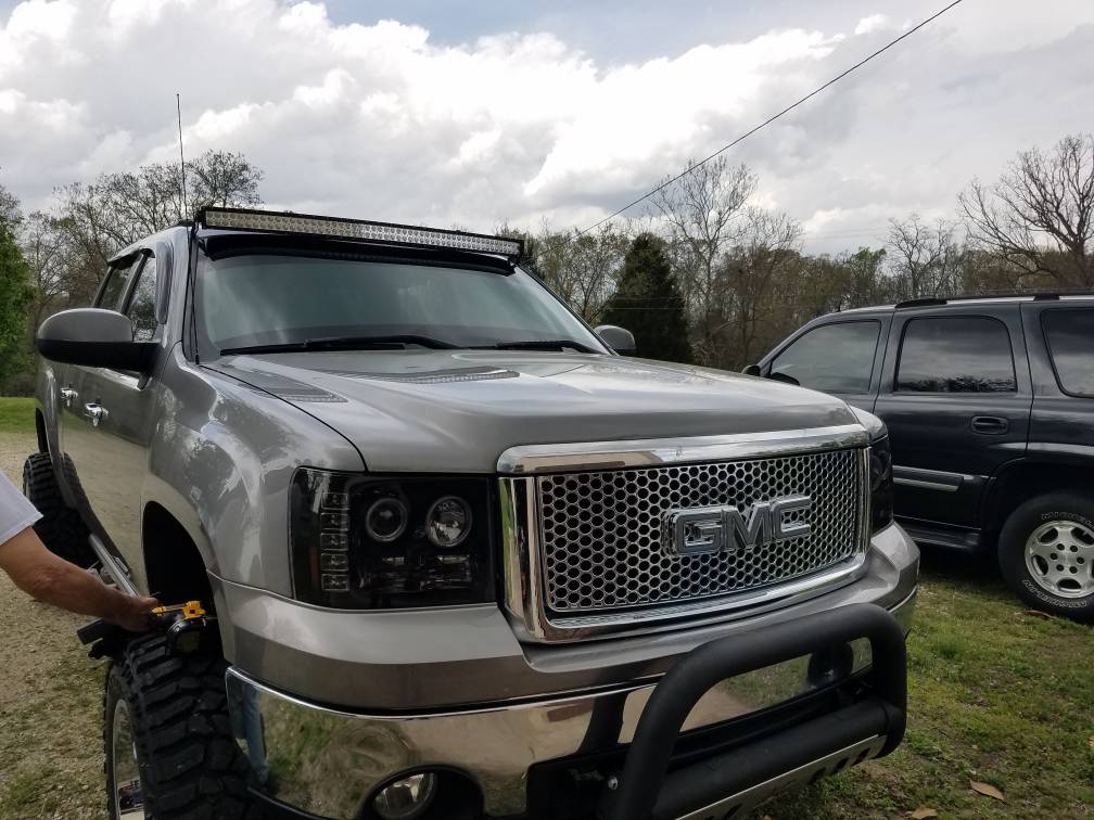 photo 3 GMC Sierra 1500 custom wheels   20x12.0, ET -44, tire size 35X13.5 R20. x ET