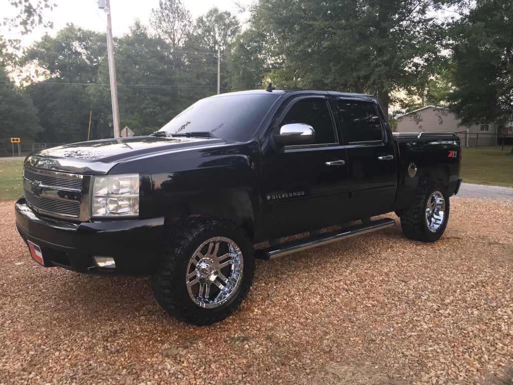 photo 1 Chevrolet Silverado 1500 custom wheels   20x10.0, ET -18, tire size 305/55 R20. x ET