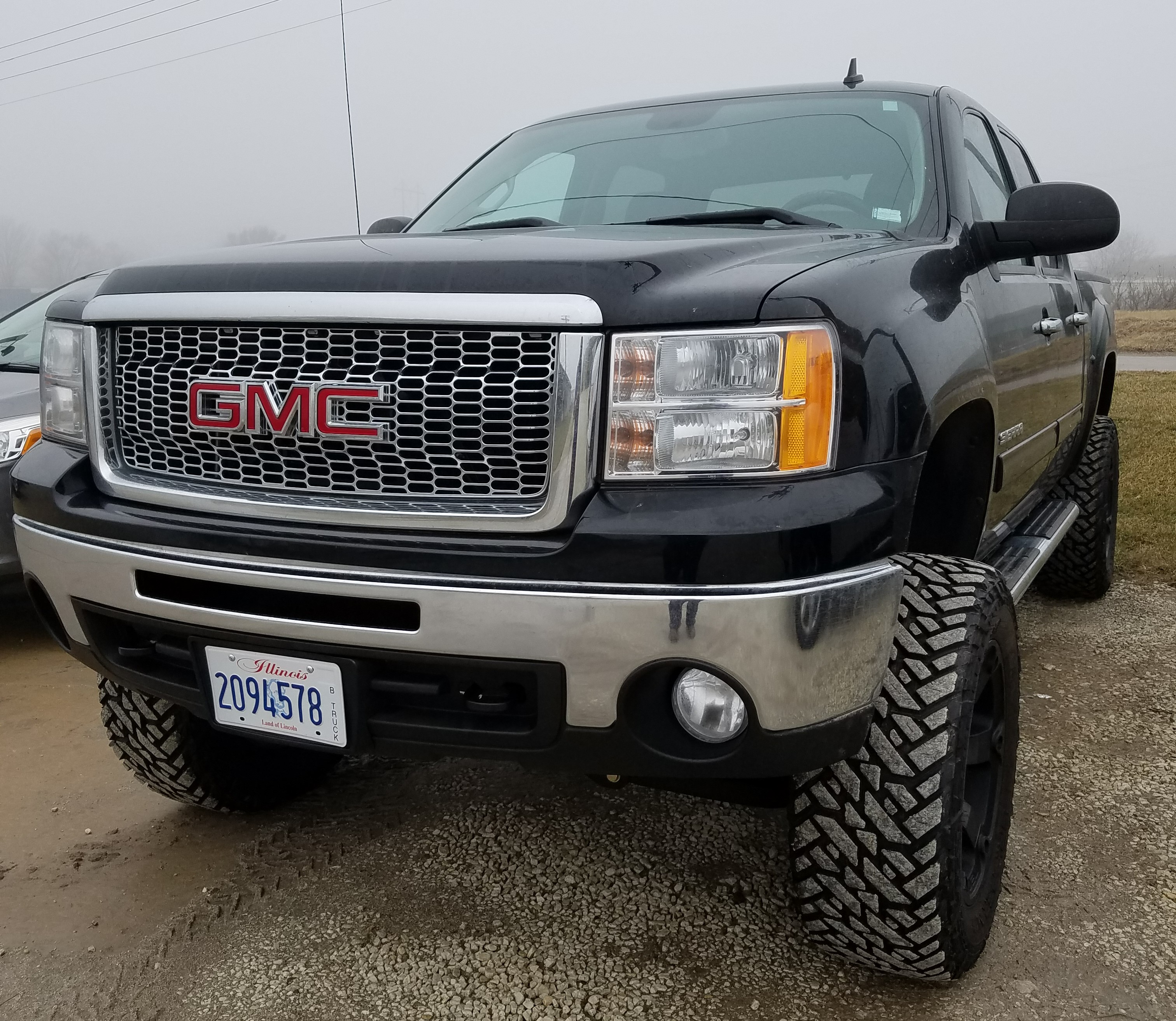 photo 2 GMC Sierra 1500 custom wheels   20x10.0, ET -18, tire size 35X12.5 R20. x ET 