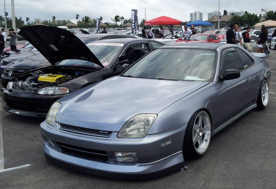 photo 4 Honda Prelude custom wheels 17x9.0, ET +24, tire size 205/40 R17. x ET