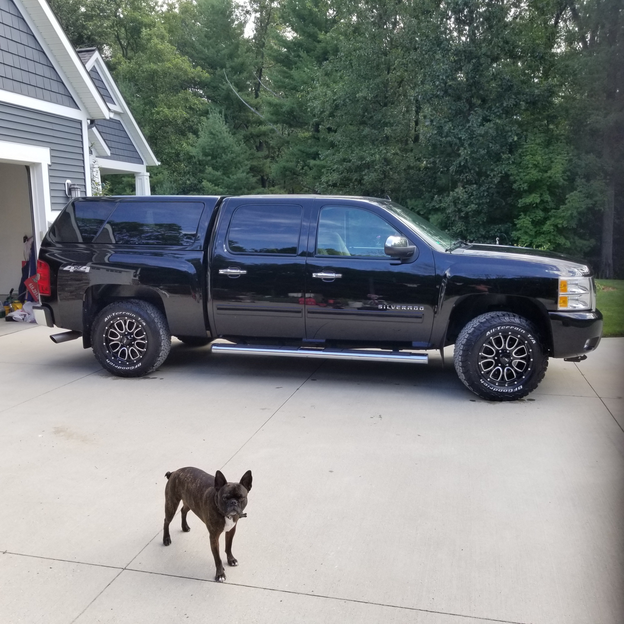 photo 1 Chevrolet Silverado 1500 custom wheels   18x, ET +18, tire size 275/65 R18. x ET 