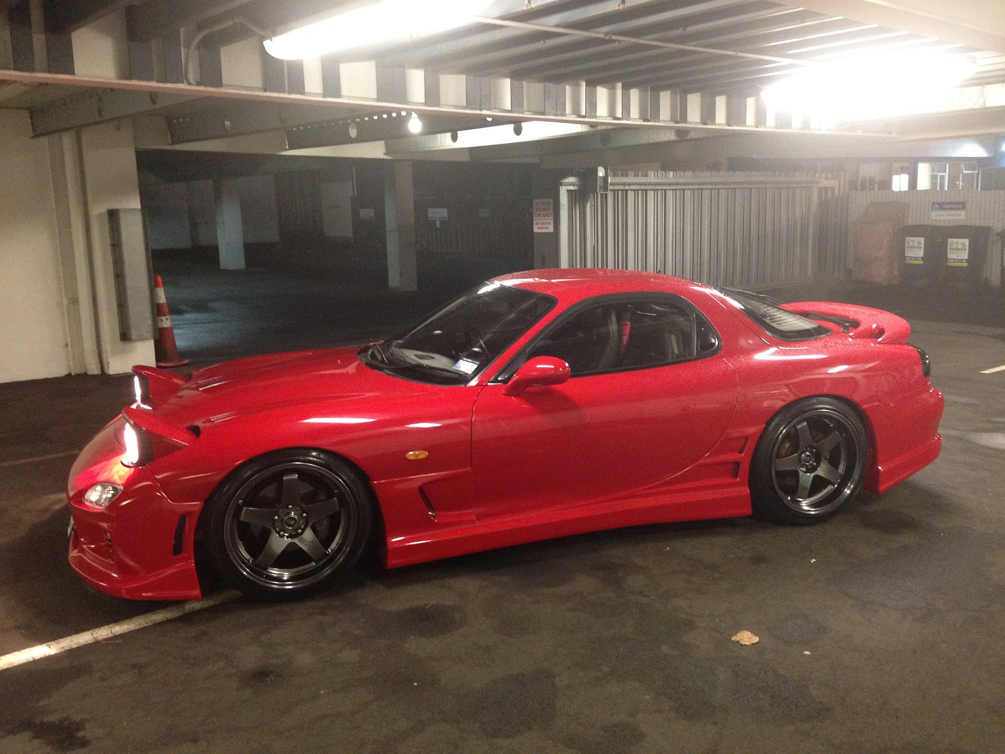 photo 1 Mazda RX-7 custom wheels ROTA GTR-D 18x9.5, ET +30, tire size 235/40 R18. 18x9.5 ET+15