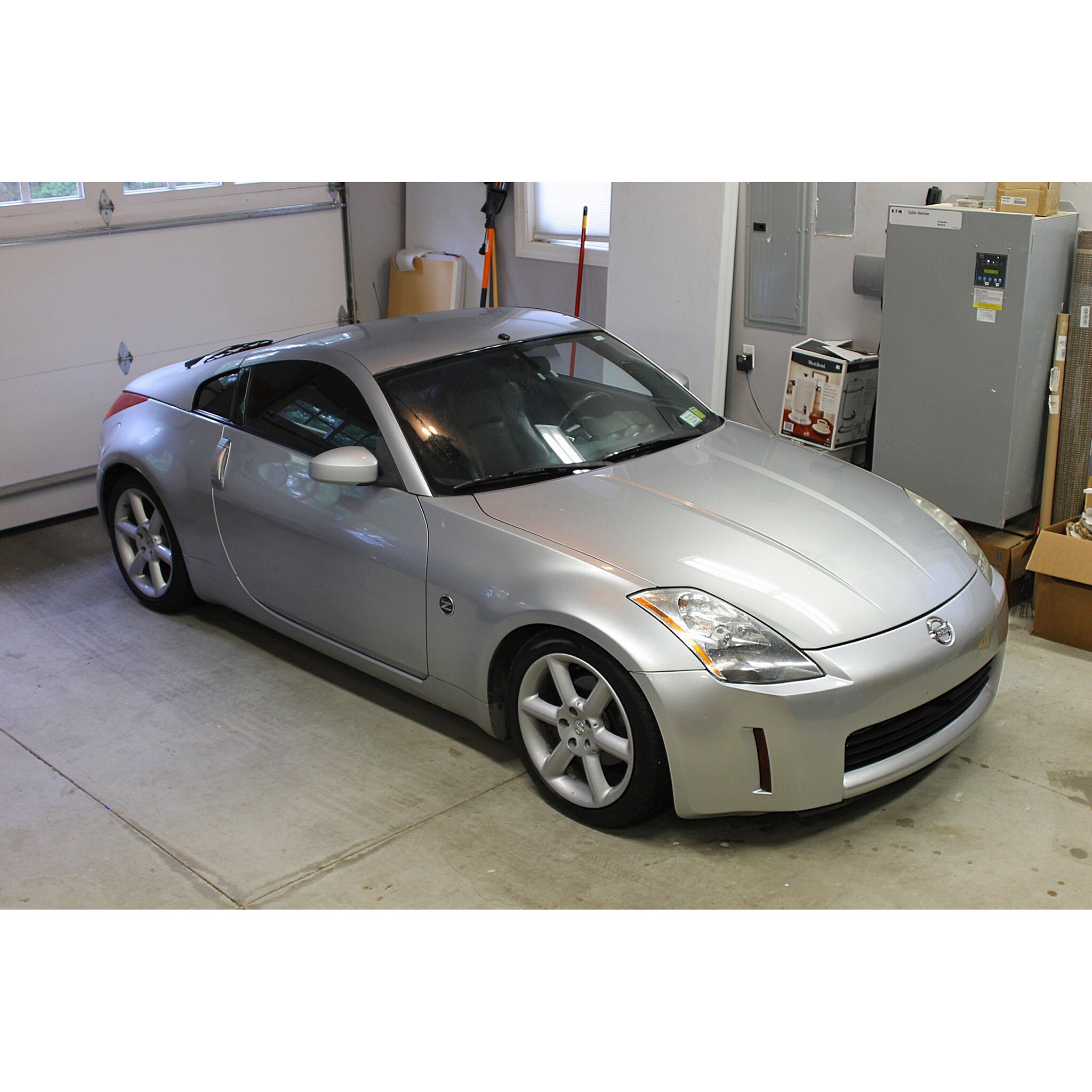 photo 1 Nissan 350Z custom wheels Infinite Werks LS Series 18x9.0, ET +42, tire size 225/45 R18. 18x10.5 ET+42 245/45 R18