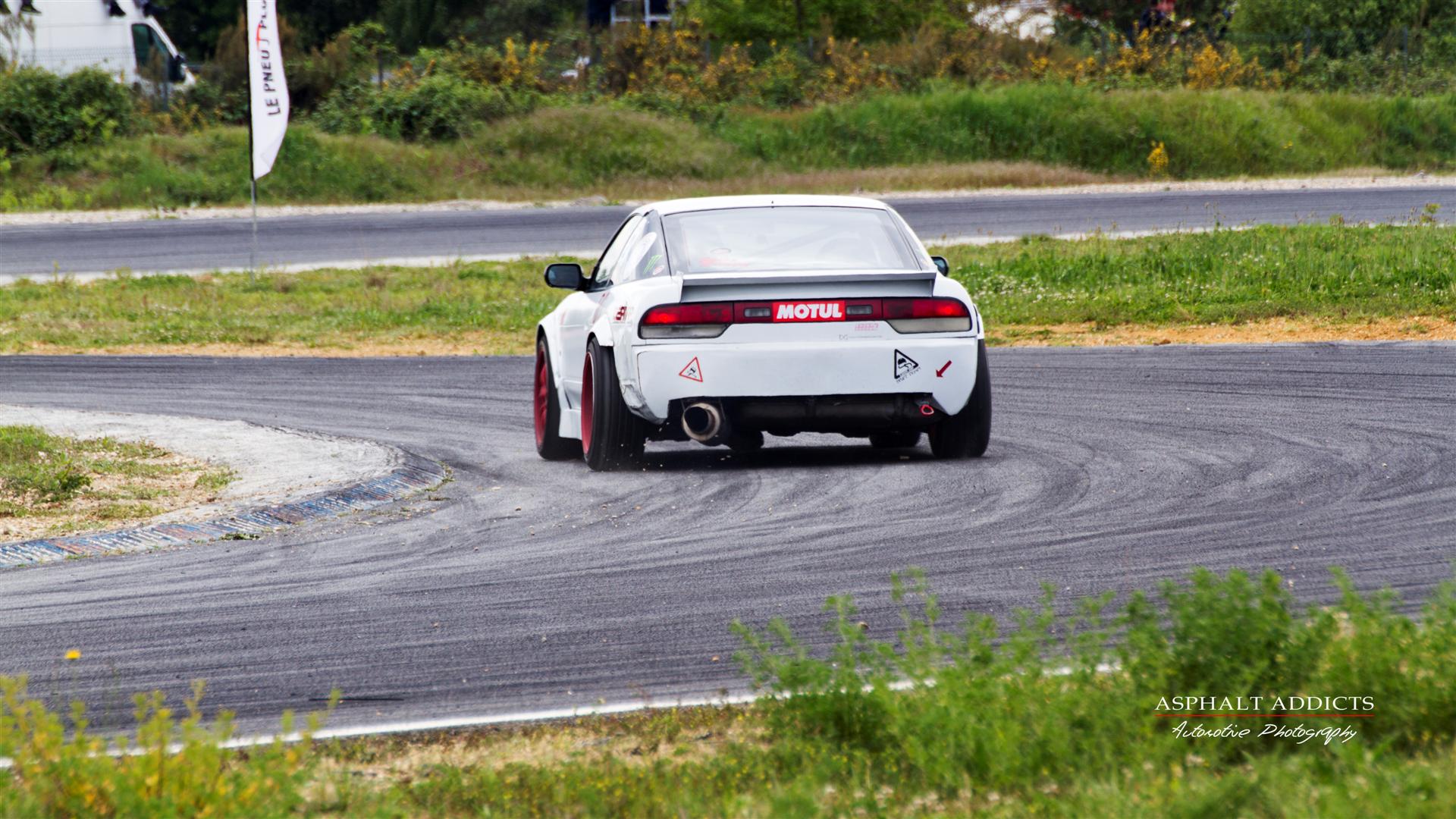 photo 2 Nissan S13 custom wheels rota RB-R 17x7.5, ET -16, tire size 215/40 R17. 17x9.0 ET-33 235/45 R17