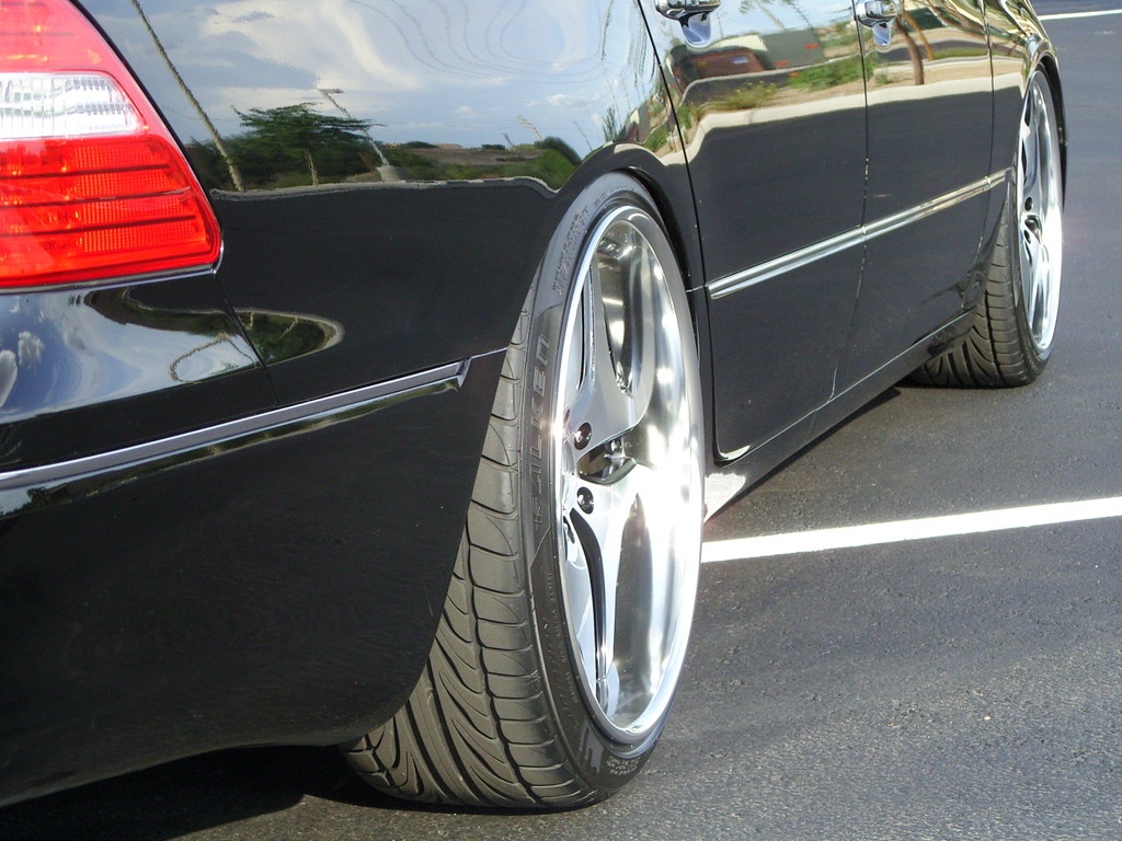 photo 8 Lexus LS 430 custom wheels Trafficstar RTV 20x9.0, ET +30, tire size 245/35 R20. 20x10.0 ET+23 255/35 R20