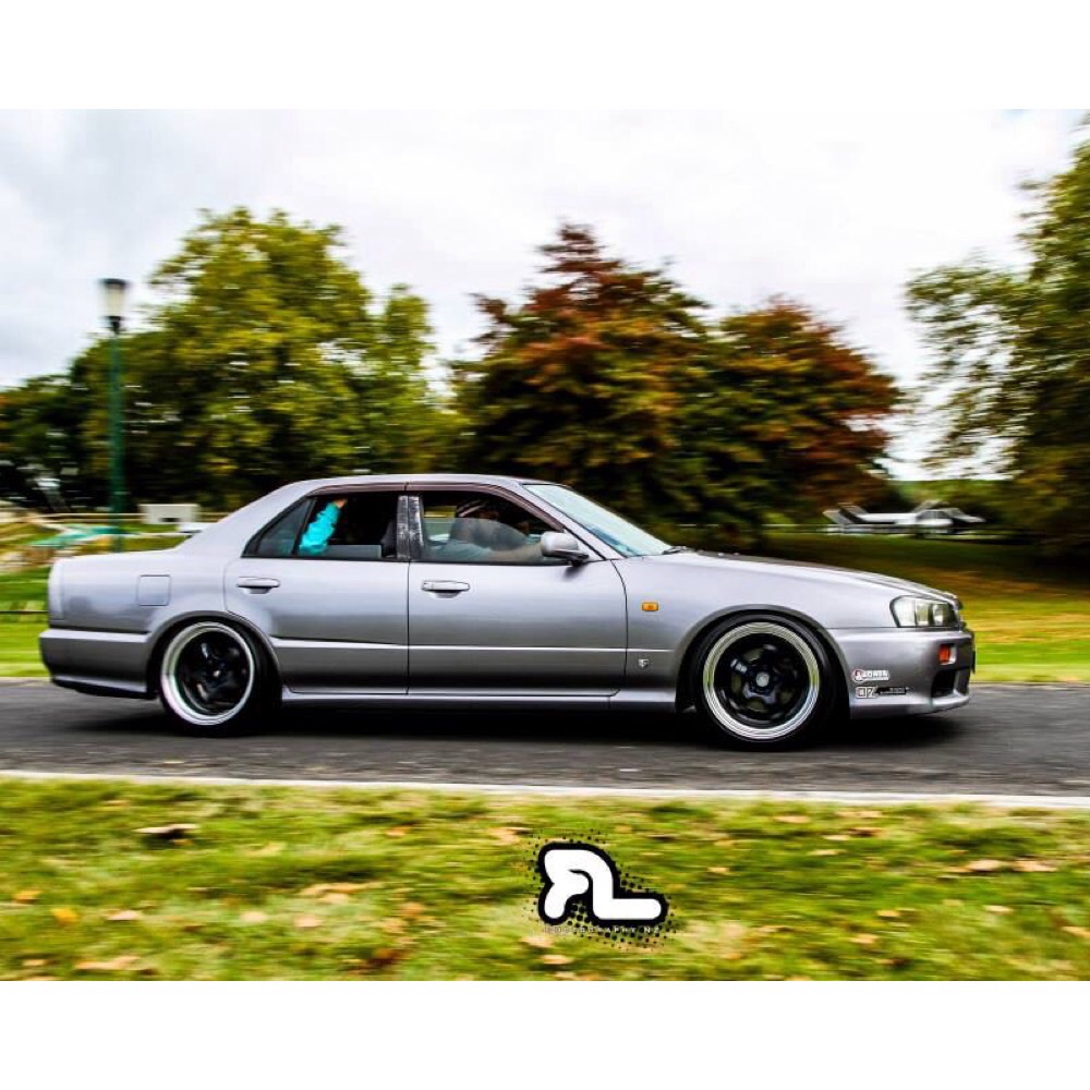 photo 1 Nissan R31-R34 Skyline 4dr custom wheels Touchdown Wheels Unknown 18x10.5, ET +22, tire size 235/40 R18. 18x10.5 ET+22 
