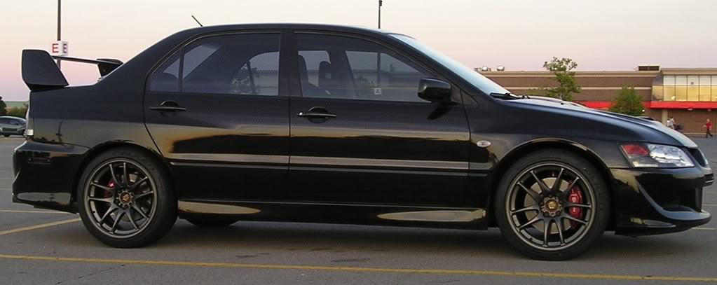 photo 2 Mitsubishi Lancer Evolution custom wheels Emotion CR Kai 18x9.5, ET +20, tire size 245/40 R18. 18x9.5 ET+30