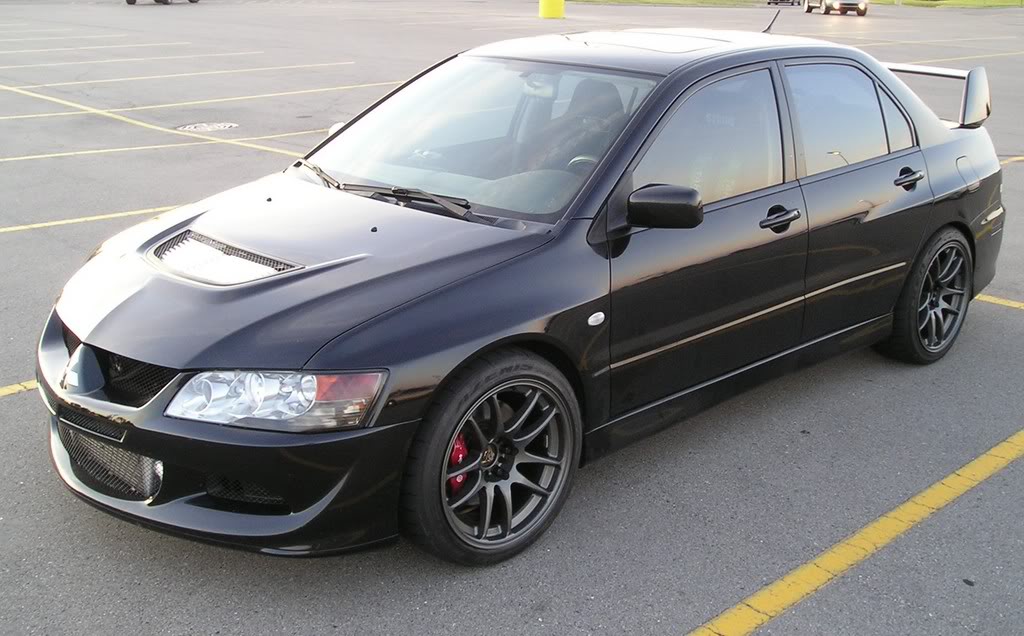 photo 1 Mitsubishi Lancer Evolution custom wheels Emotion CR Kai 18x9.5, ET +20, tire size 245/40 R18. 18x9.5 ET+30